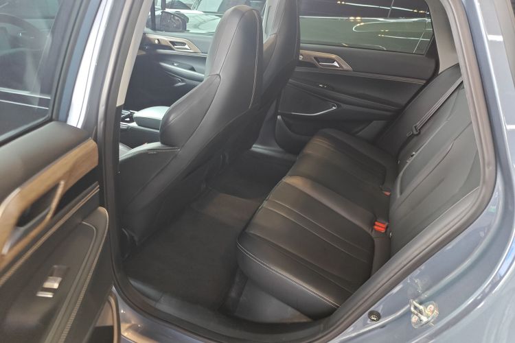 小鹏P5 2022款 550P中控内饰7004