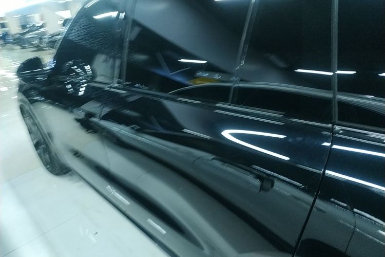 理想汽车 理想L9 2024款 Pro车身外观4