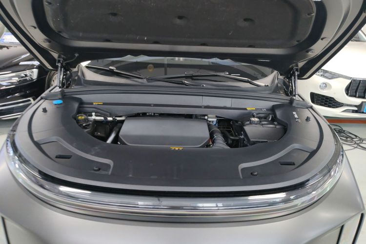 理想汽车 理想L7 2023款 Max机舱底盘24