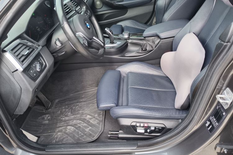 宝马4系 2020款 430i Gran Coupe M运动曜夜版局部细节19