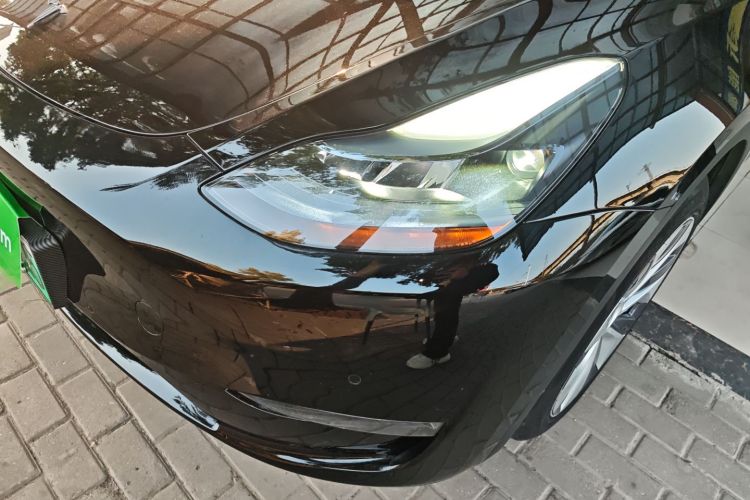 特斯拉 Model Y 2022款 改款 长续航全轮驱动版局部细节36