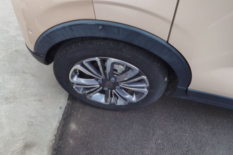 零跑汽车 零跑T03 2021款 400豪华版车身外观6008