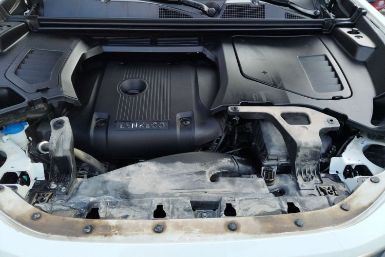 领克01 2017款 2.0T 四驱劲Pro版局部细节24