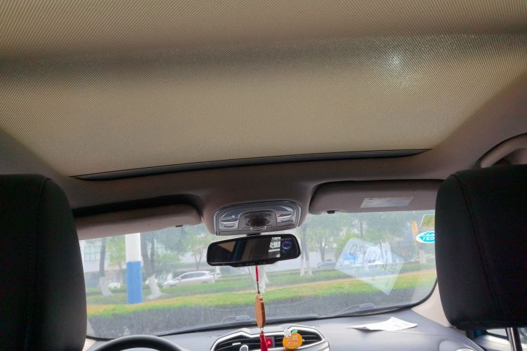 比亚迪 元新能源 2018款 EV360 智联炫酷型中控内饰22