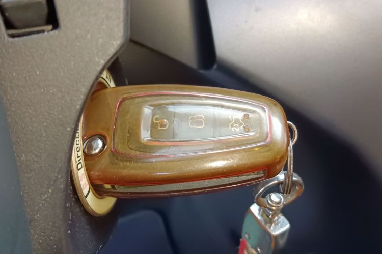 福特 翼虎 2018款 EcoBoost 180 两驱铂翼型中控内饰7001