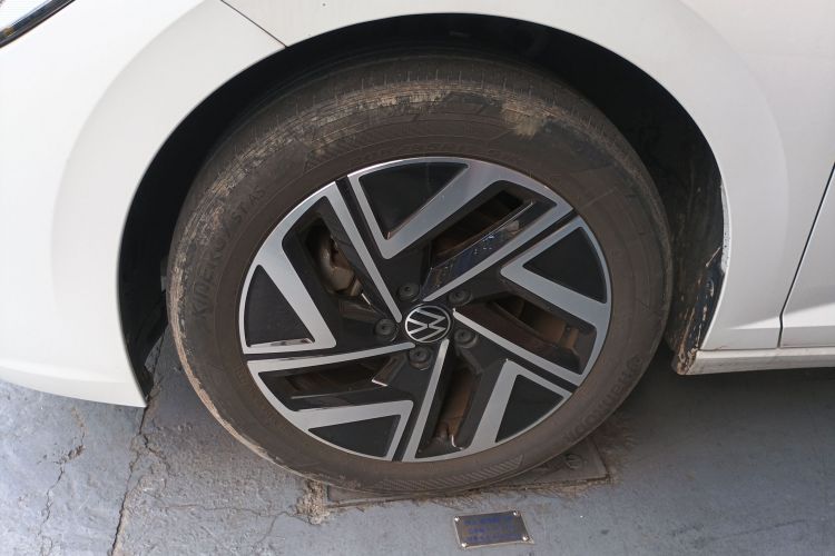 大众 速腾 2023款 300TSI DSG超越版车身外观6007