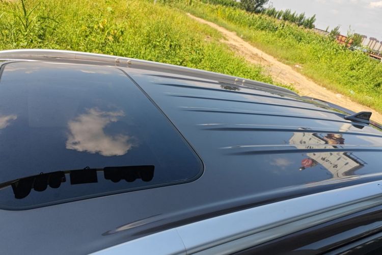 三菱 欧蓝德 2020款 2.4L 四驱致享版 7座局部细节57