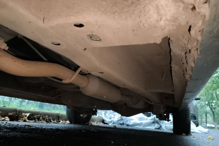 五菱汽车 五菱宏光 2021款 1.5L改款 S标准型 液压助力LAR局部细节9004