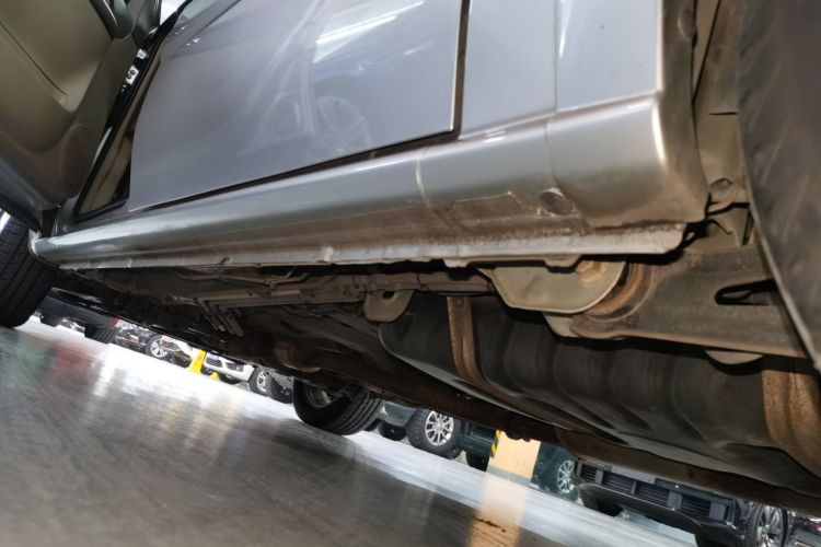 别克GL8 2014款 2.4L 经典版局部细节9002