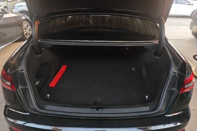 奥迪A6L 2019款 45 TFSI 臻选动感型局部细节23