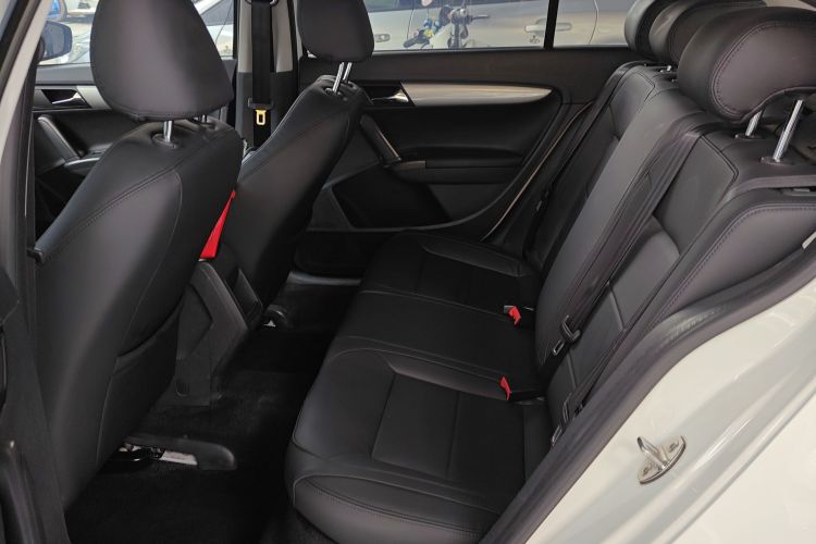 大众 朗逸 2015款 1.6L 自动风尚版中控内饰7004