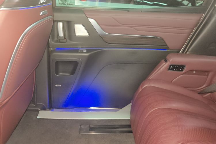 别克 世纪 2023款 2.0T 六座蕴世版中控内饰49