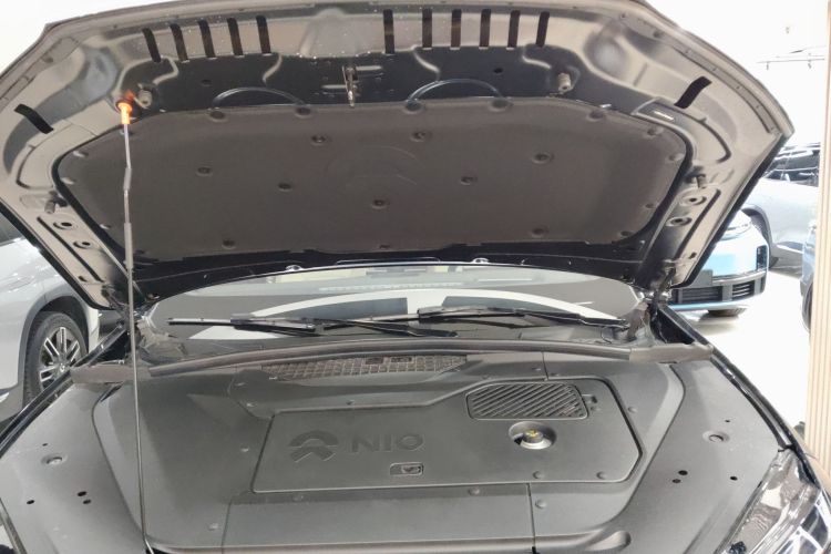 蔚来ES7 2022款 100kWh机舱底盘24