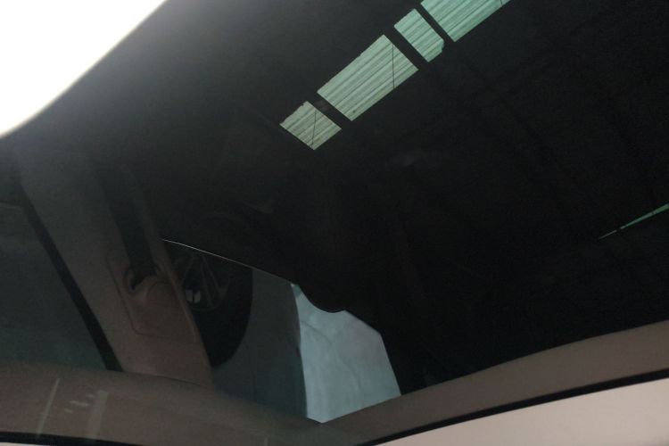 特斯拉 Model 3 2020款 标准续航后驱升级版中控内饰22