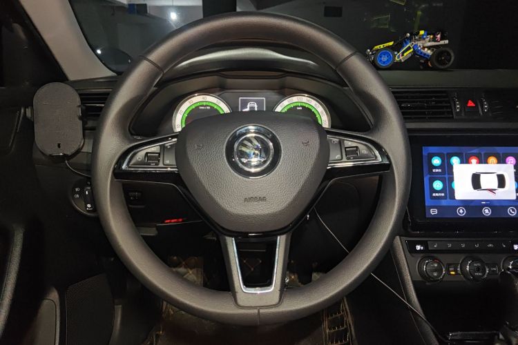 斯柯达 速派 2018款 TSI280 DSG舒适版 国V中控内饰13