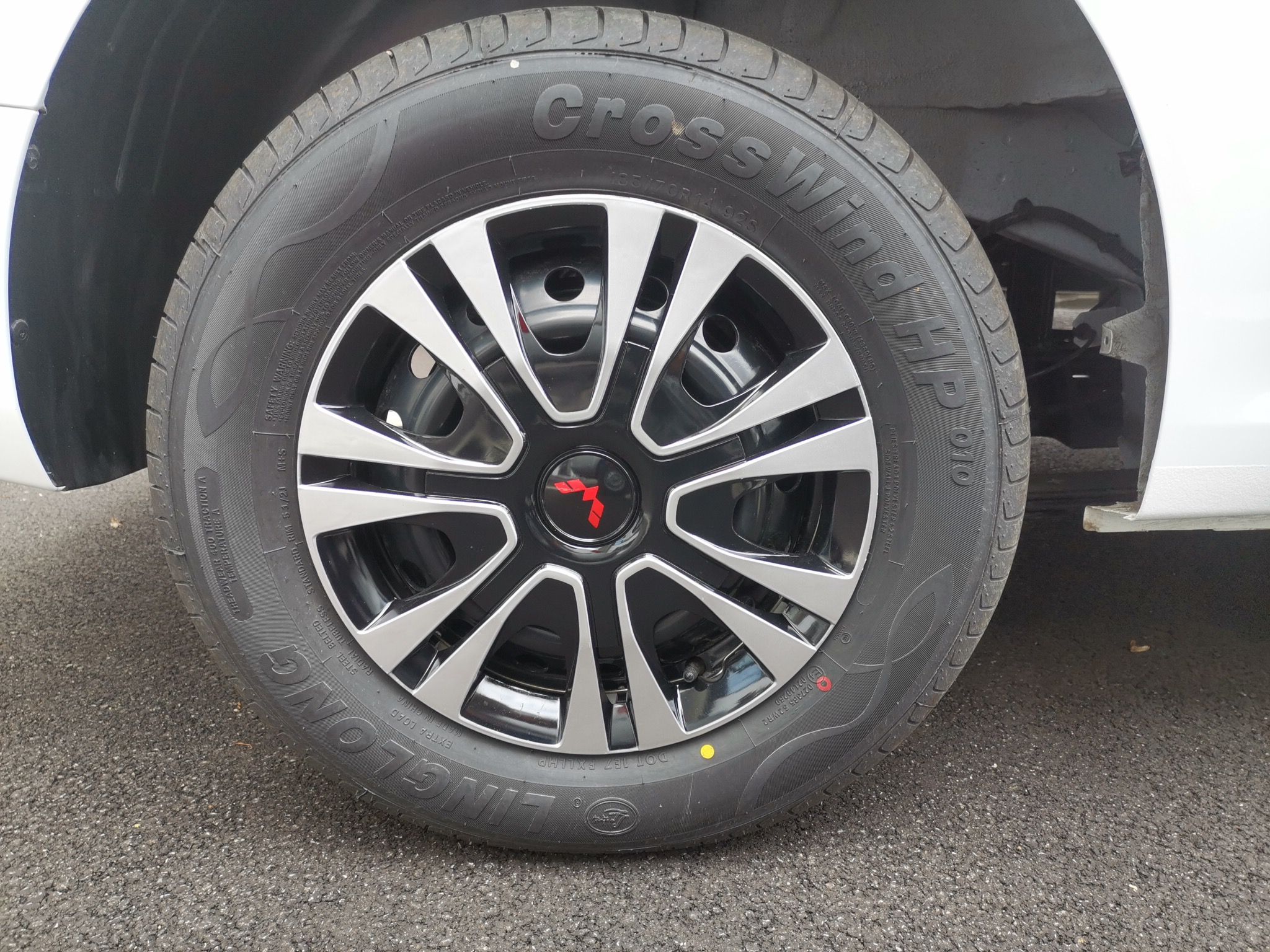 五菱汽车 五菱宏光新能源 2024款 纯电版 300KM 标准型