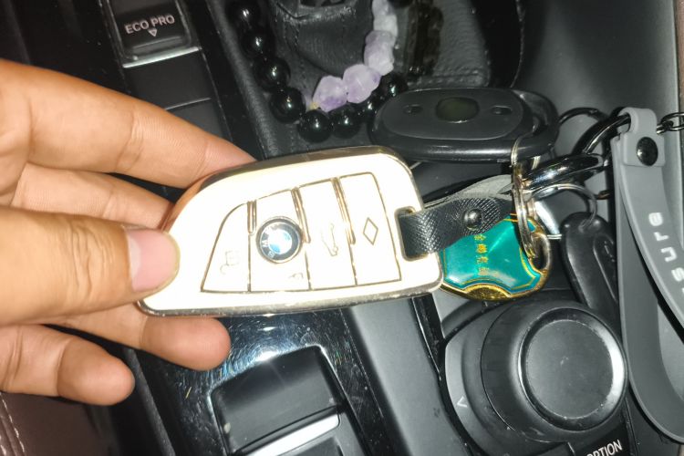 宝马X2 2020款 sDrive20i M越野套装中控内饰11