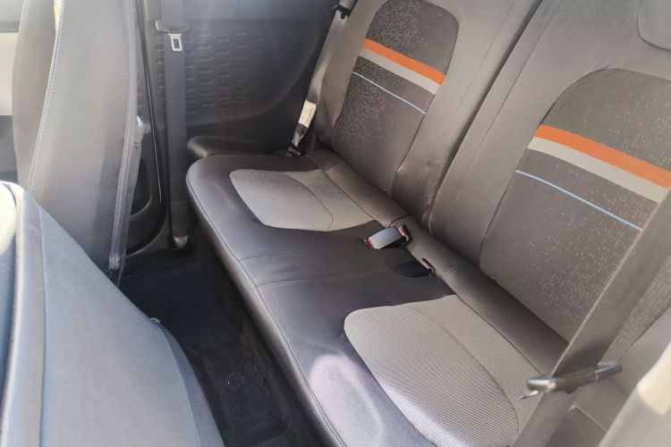 五菱汽车 宏光MINIEV 2020款 自在款 三元锂中控内饰7004