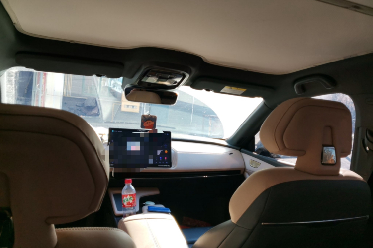 深蓝汽车 深蓝SL03 2023款 515MAX纯电版中控内饰22