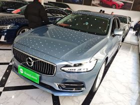沃尔沃S90 2020款 T5 智逸豪华版
