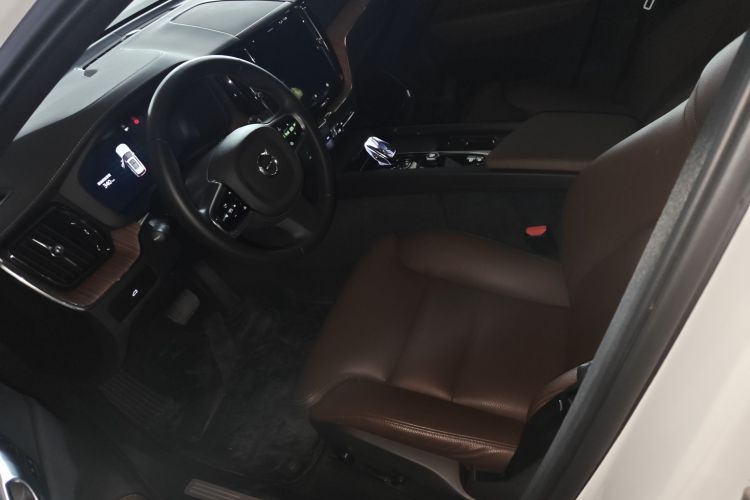 沃尔沃XC60 2025款 B5 四驱智远豪华版局部细节19