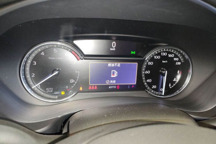 凯迪拉克XT4 2021款 28T 两驱技术型中控内饰14