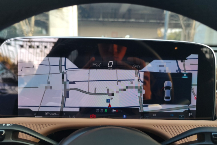 奔驰E级 2024款 E 260 L中控内饰14