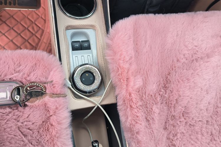 吉利银河 2023款 熊猫mini 200km 耐力熊局部细节18