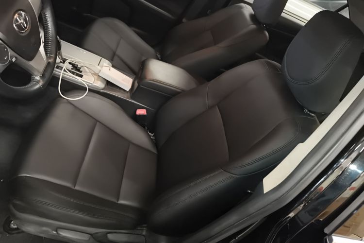 丰田 凯美瑞 2012款 骏瑞 2.0S 耀动版局部细节19