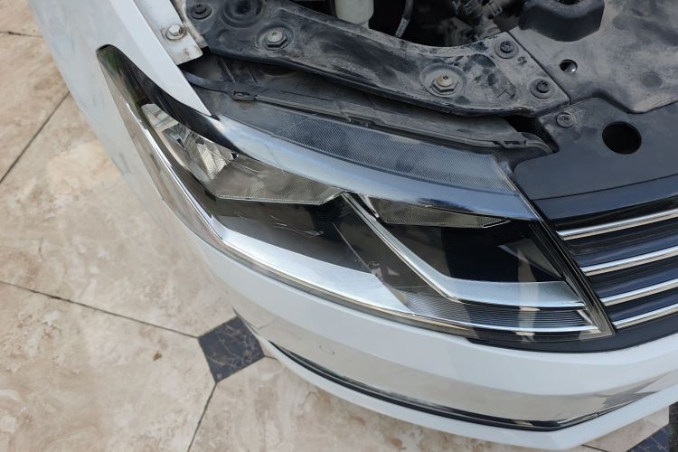 大众 朗逸 2017款 230TSI DSG舒适版车身外观8