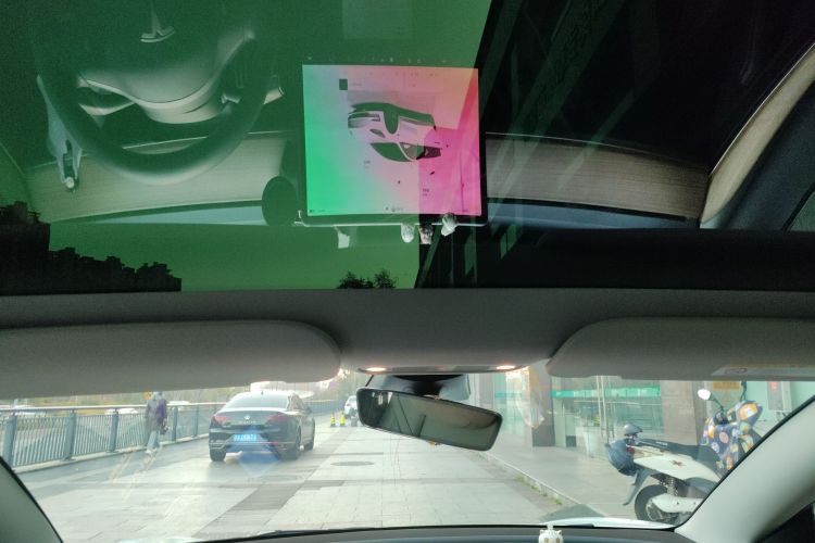 特斯拉 Model 3 2022款 后轮驱动版中控内饰22