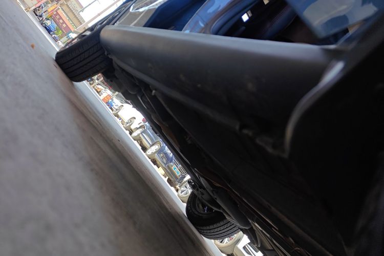 雪铁龙C3-XR 2015款 1.6L 自动先锋型机舱底盘29