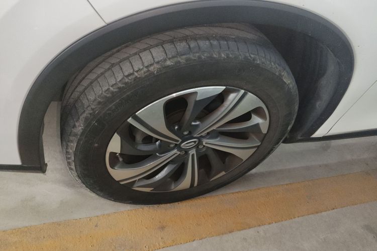 广汽传祺 传祺GS4 2020款 270T 自动智联科技版车身外观6002