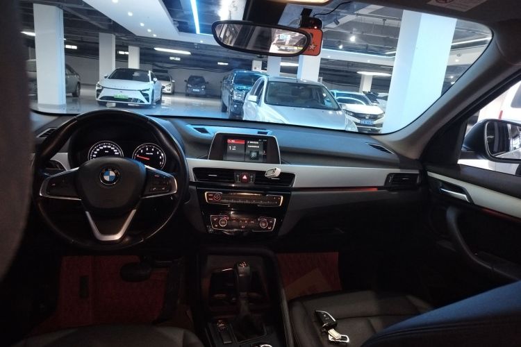 宝马X1 2019款 sDrive18Li 时尚型局部细节22