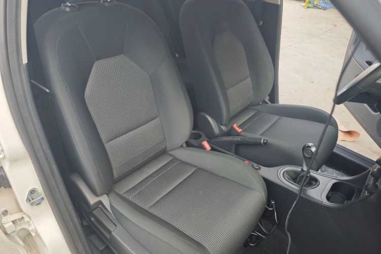 名爵3 2014款 1.3L 手动舒适版局部细节41