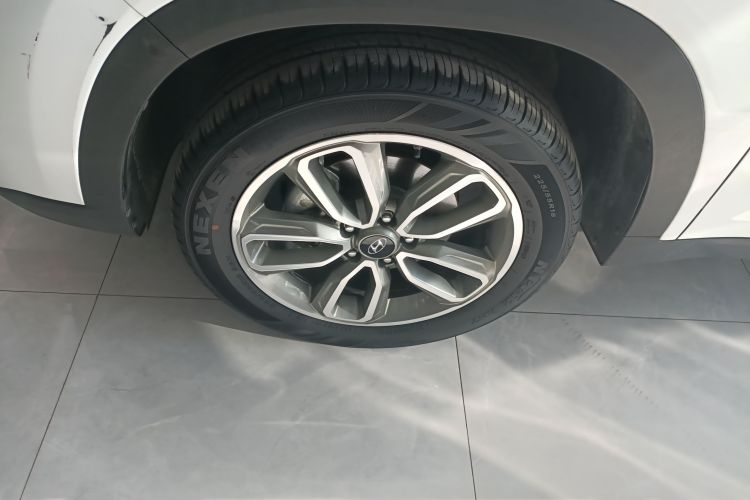 北京现代ix35 2020款 2.0L 自动两驱智勇·畅享版车身外观6007