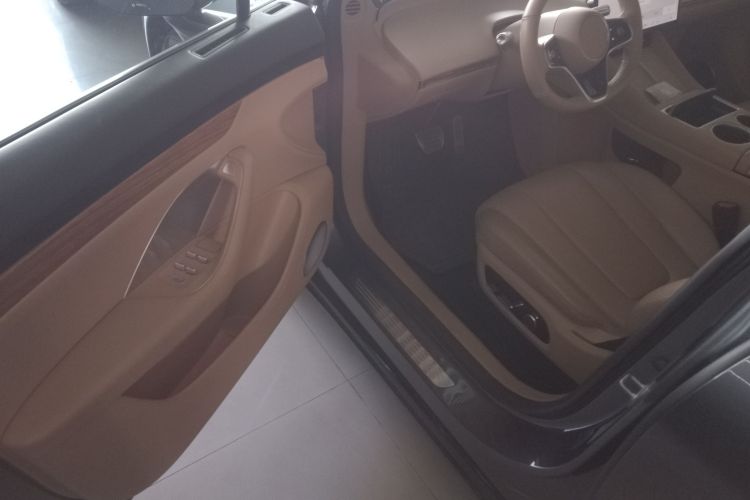 鸿蒙智行 智界R7 2024款 纯电 667km Max中控内饰20