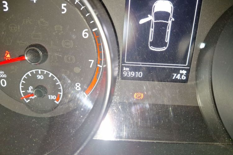 大众 高尔夫·嘉旅 2019款 280TSI 自动好奇型 国V中控内饰15