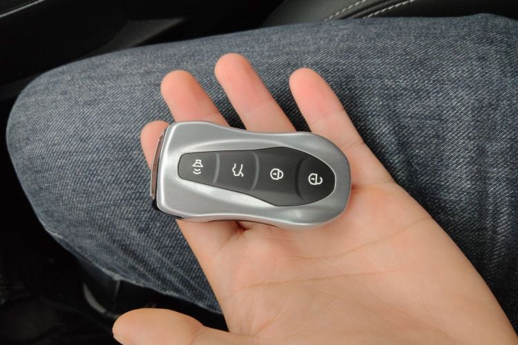 吉利汽车 星越 2020款 高能版 350T 耀星者中控内饰11