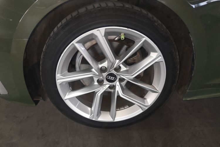 奥迪A5 2021款 Sportback 40 TFSI 时尚动感型车身外观6002