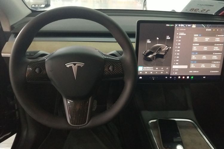 特斯拉 Model Y 2022款 改款 后轮驱动版中控内饰12