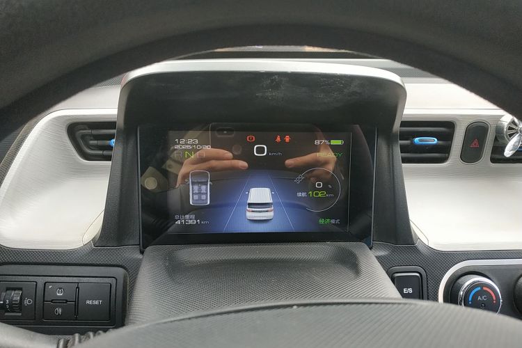 五菱汽车 宏光MINIEV 2020款 自在款 磷酸铁锂局部细节14