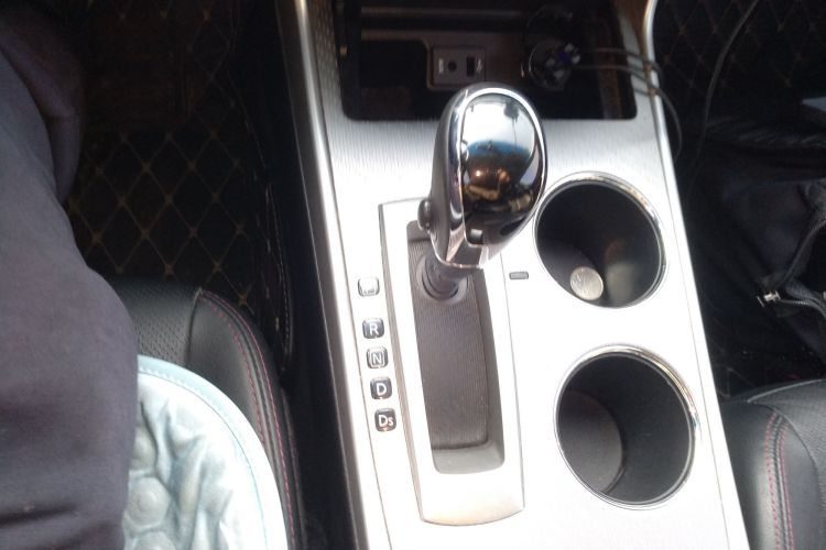 日产 天籁 2018款 2.0L XL 智进版局部细节18