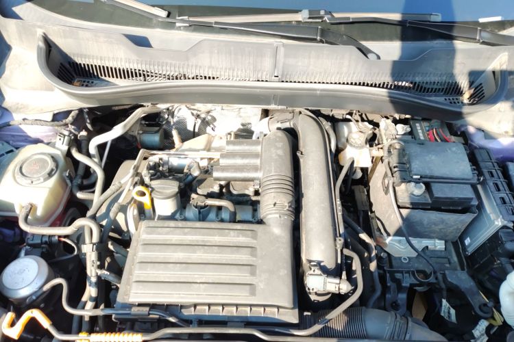 大众 途铠 2019款 280TSI DSG豪华版机舱底盘24