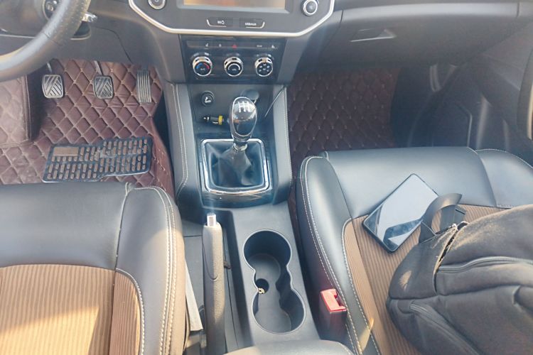 比速汽车 比速M3 2017款 1.5L 豪华型中控内饰18