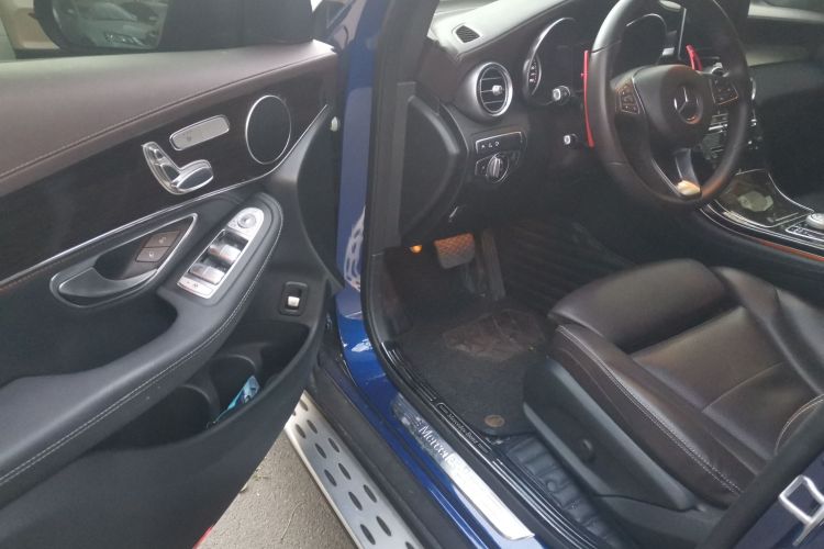 奔驰GLC 2017款 GLC 260 4MATIC 豪华型中控内饰20