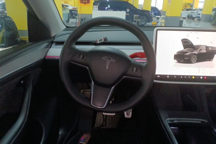 特斯拉 Model Y 2023款 后轮驱动版局部细节13