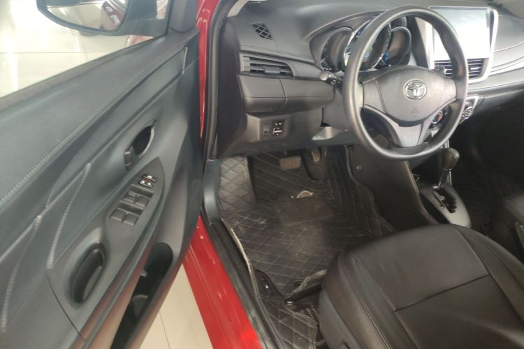 丰田 威驰 2019款 1.5L CVT创行版中控内饰20