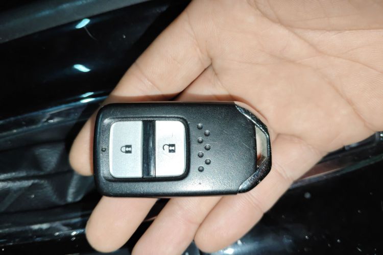 本田 缤智 2015款 1.8L CVT两驱豪华型中控内饰11