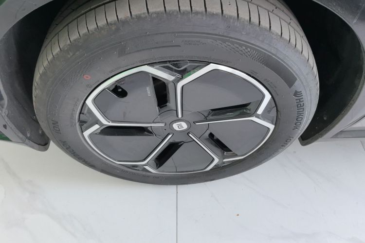 小米汽车 小米YU7 2025款 超长续航后驱版车身外观6007